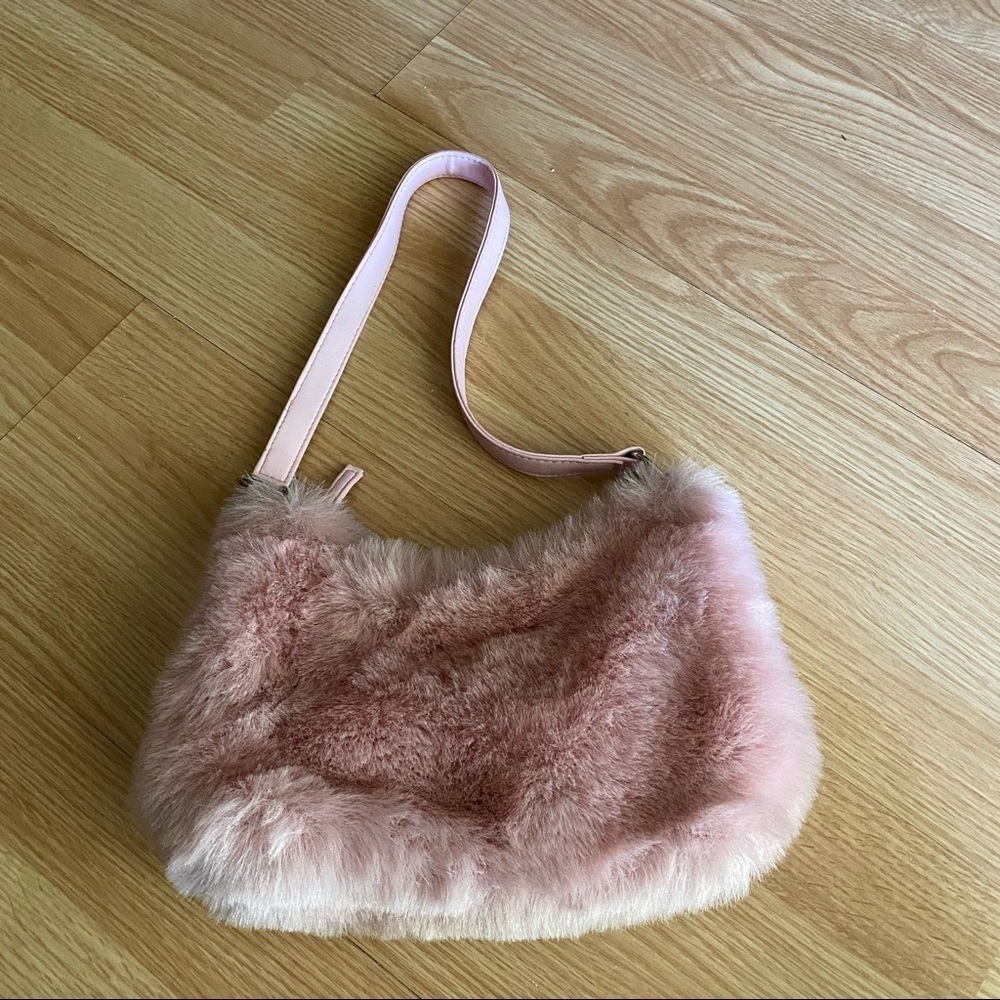 NEW Lilac Faux Fur Small Shoulder & Handbag